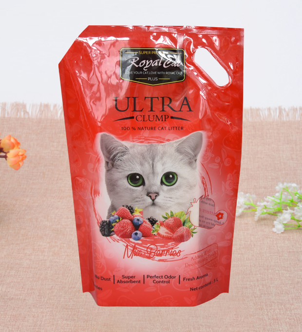 Pet food packaging bag